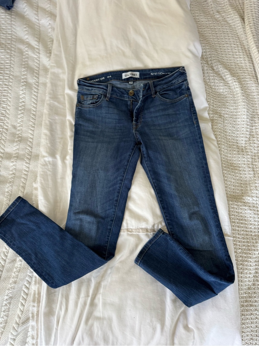 DL1961 Women's Skinny Jeans in Dark Blue Wash